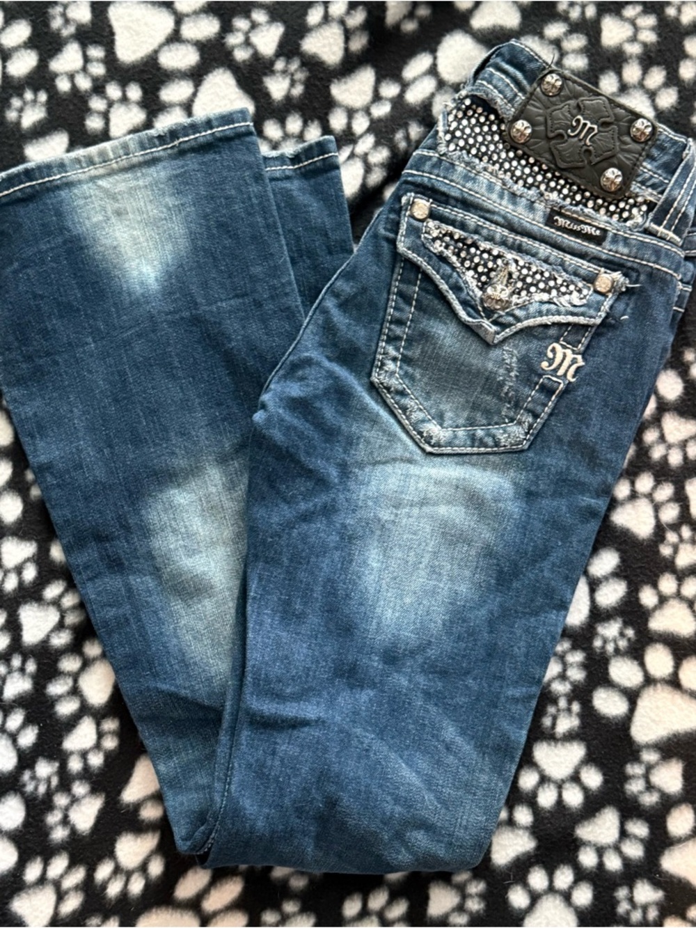 Miss Me Easy Boot Jeans Rhinestone Distressed Medium Wash Size 24 - Picture 3 of 5